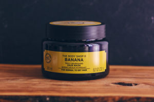Read more about the article The Body Shop Banana Truly Nourishing Saç Maskesi